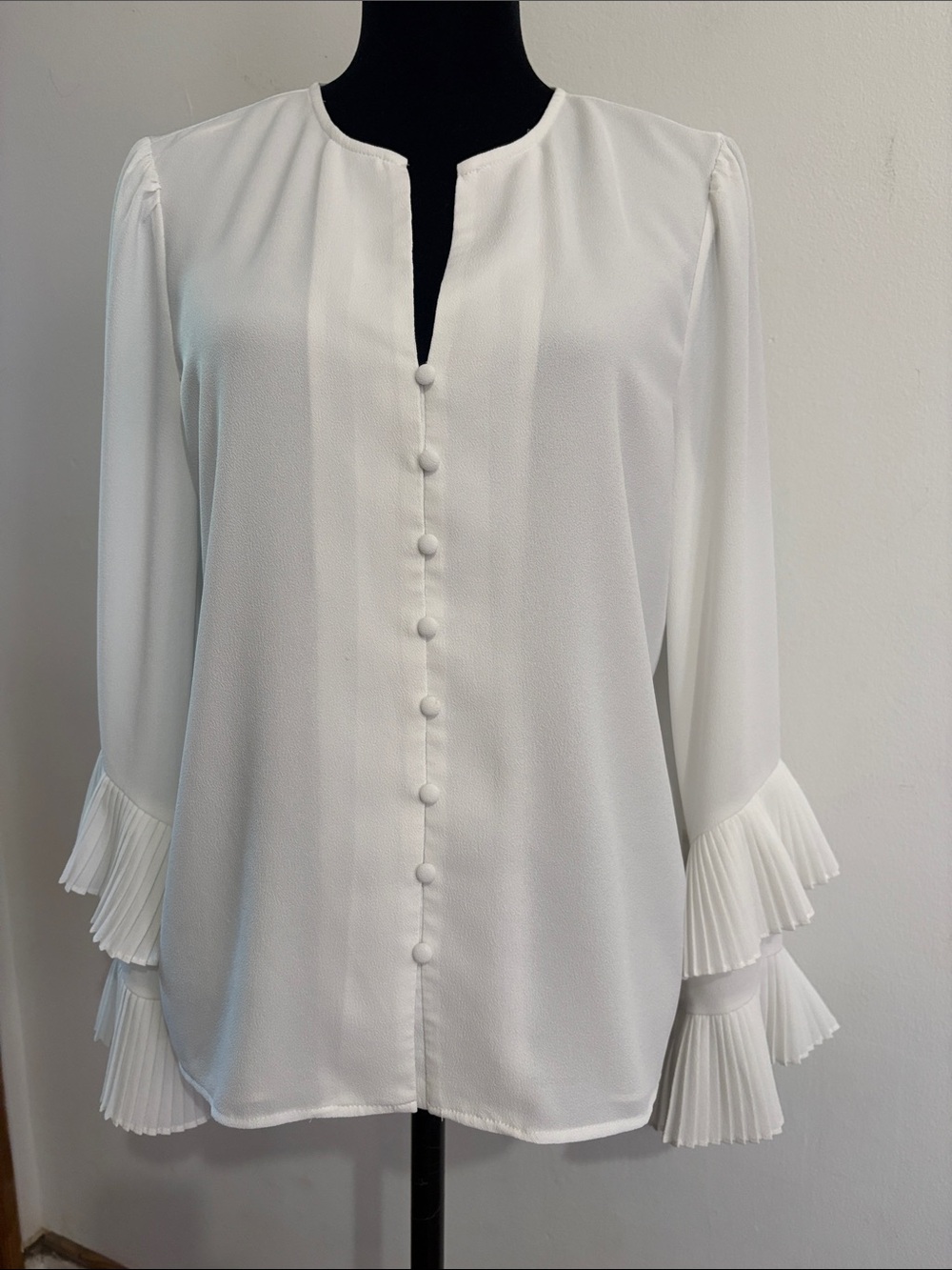 NWOT 1. State White Pleated-Sleeve Button Blouse Lsz